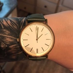 Hunter Green Watch💚